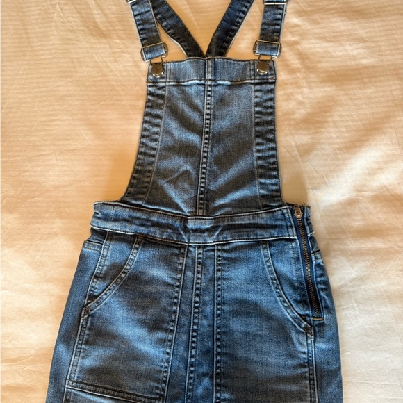 Madewell Jean Overalls - Picture 7 of 7